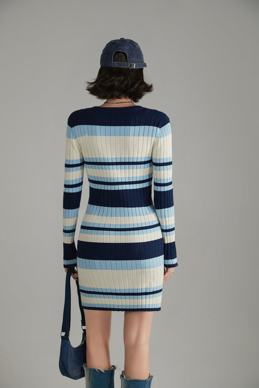 CHUU V-Neck Striped Dress