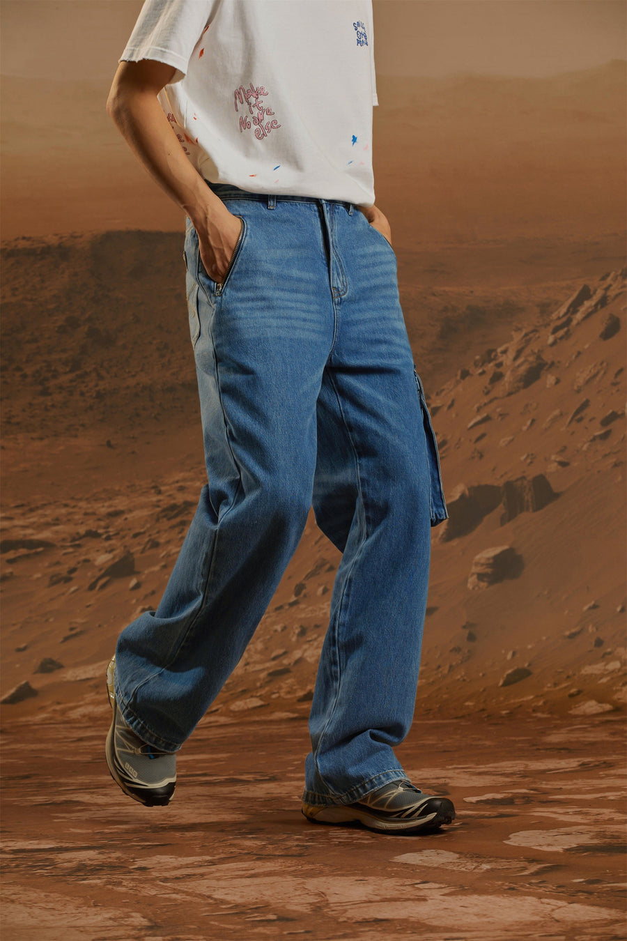 CHUU Long Cargo Pockets Wide Jeans