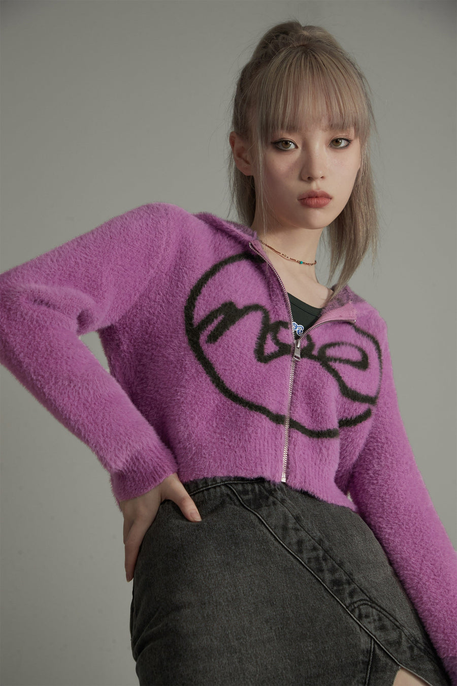 CHUU Lettering Knit Hoodie