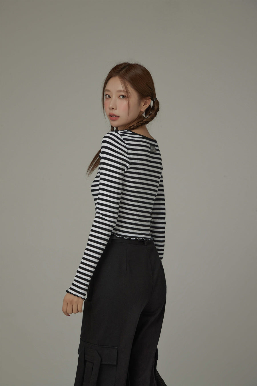 Chest Cutout Frill Long Sleeves Striped Top