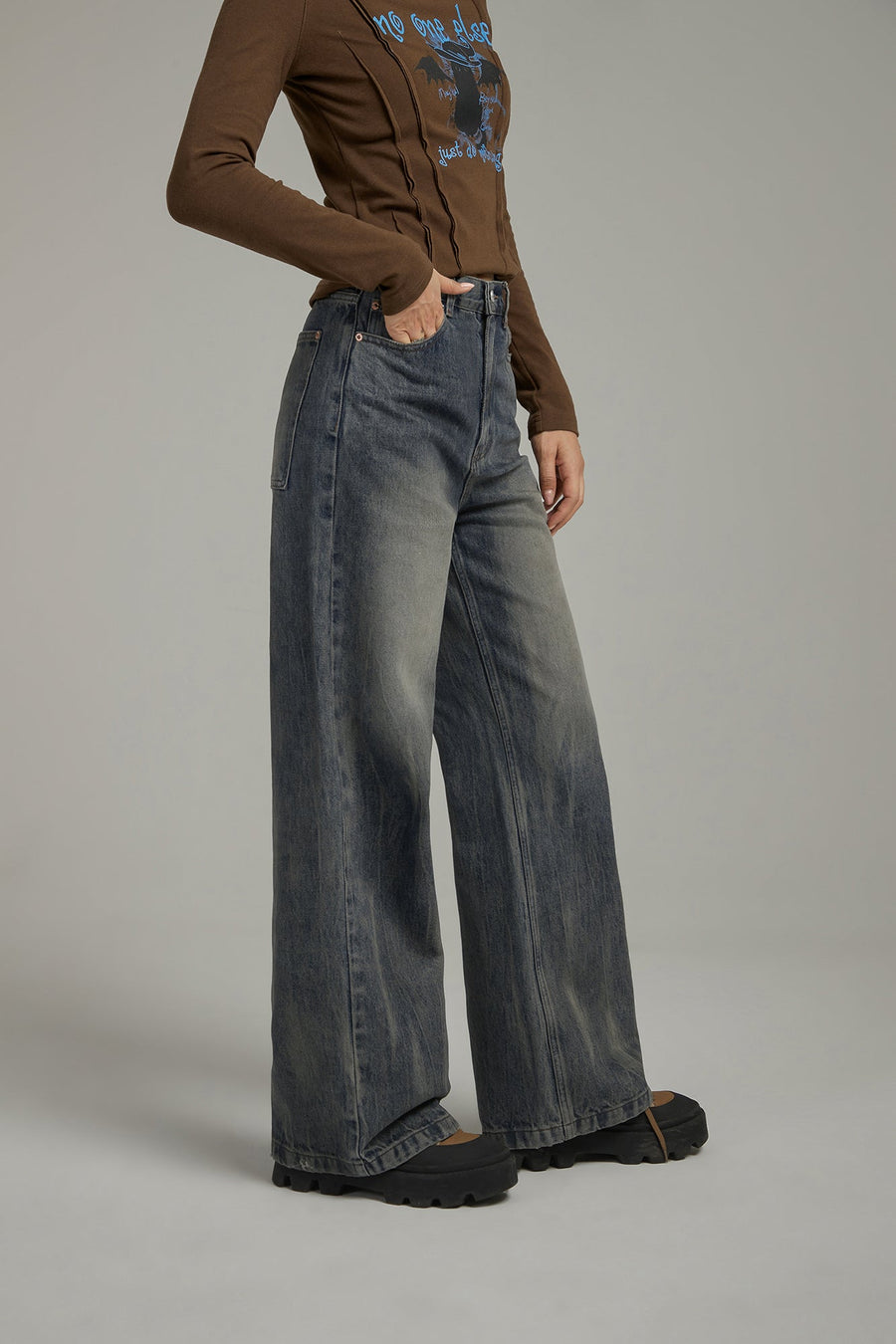 Simple Washed Wide Denim Jeans