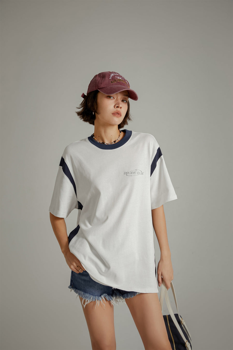 Color Matching Line Loose Fit T-Shirt