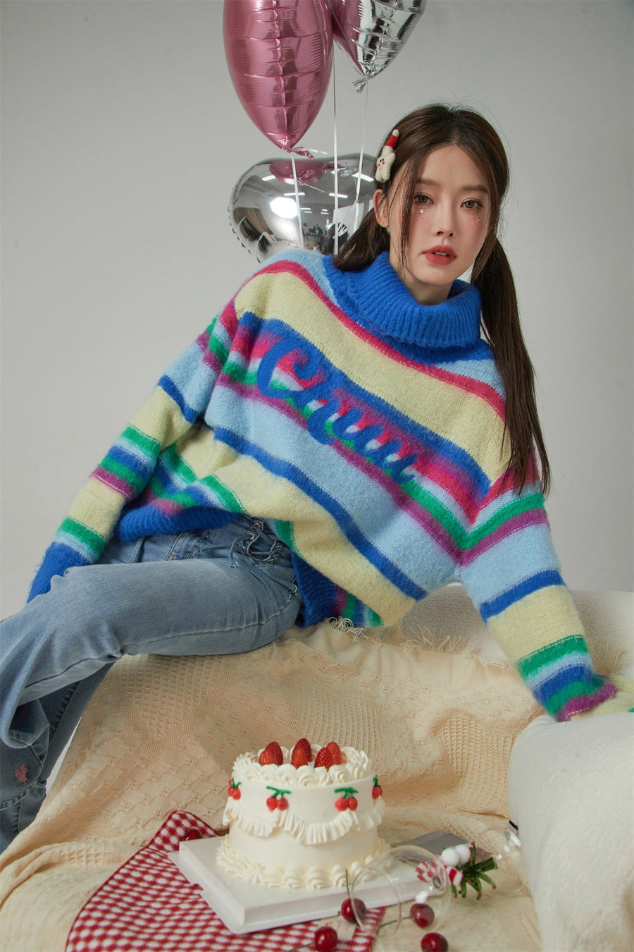 CHUU Loving You Two-Ways Stripe Knit Sweater