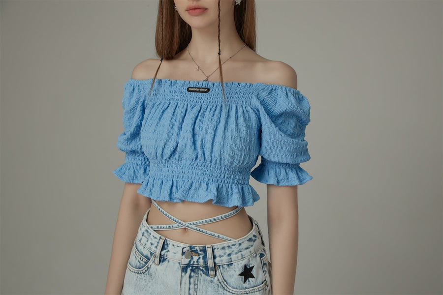 CHUU Off The Shoulder Puffed Sleeves Top