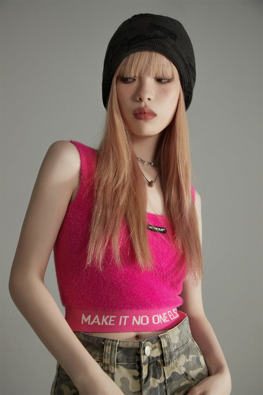 Lettering Soft Fluffly Sleeveless Crop Top