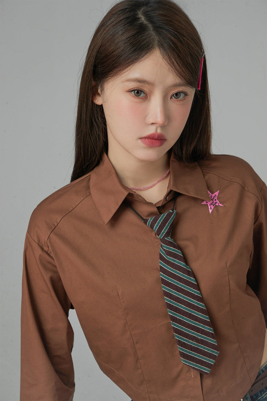 CHUU Drivers License Colored Cropped Shirt